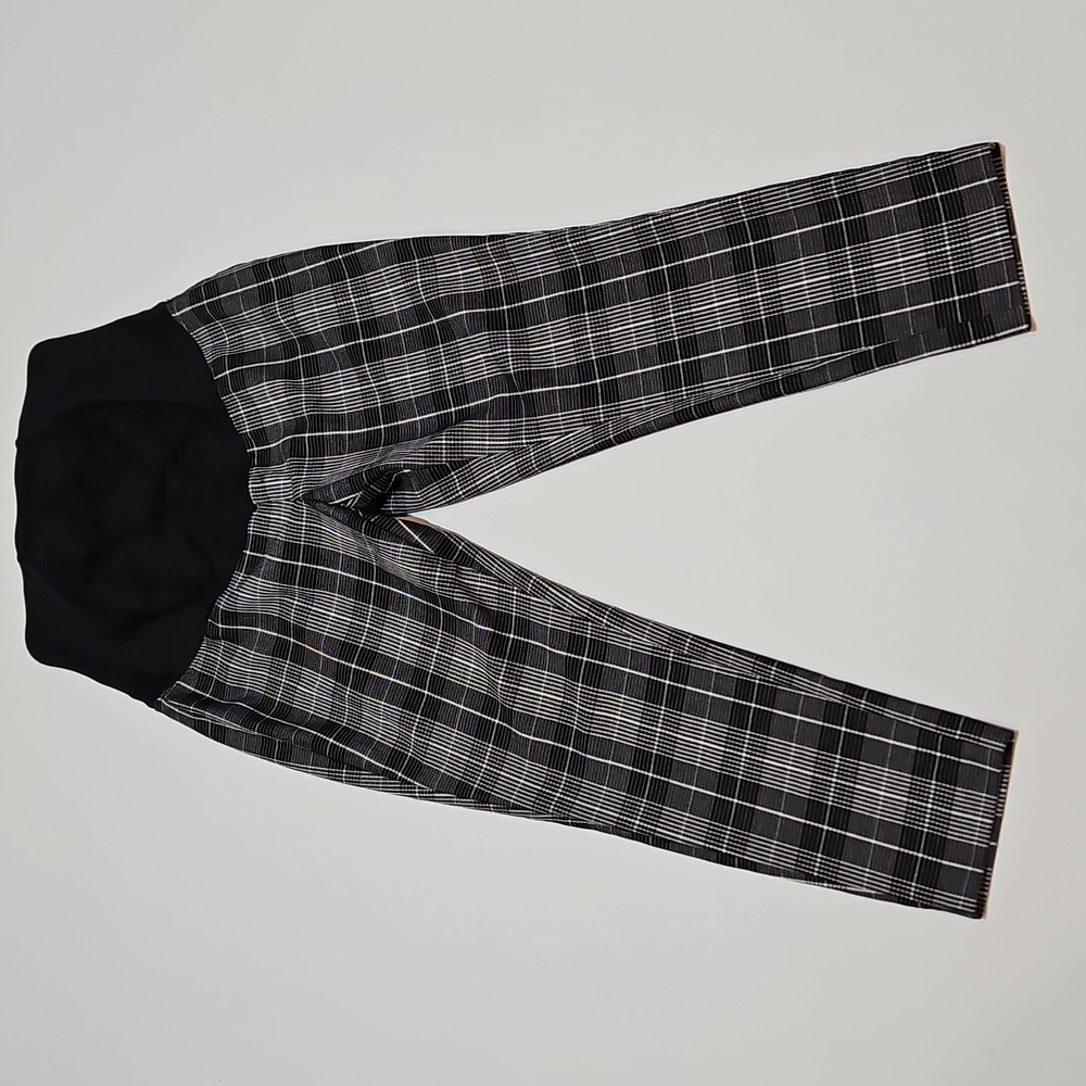 Isabel Maternity by Ingrid & Isabel Checkered Pants Size 6